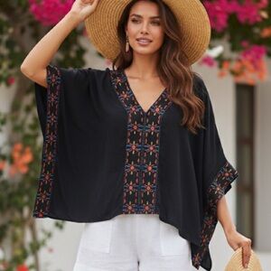 Soieblu Batwing Embroidered Top Size M